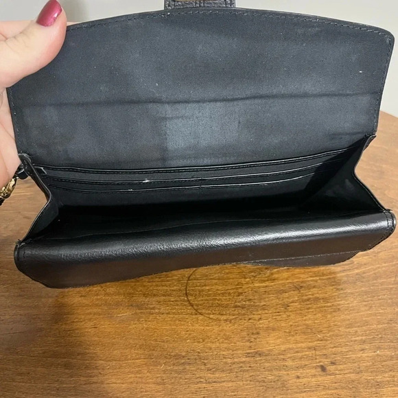 Beautiful! Nordstrom black leather wristlet - Picture 6 of 11